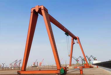 Box girder gantry hoist crane with no cantilever design 