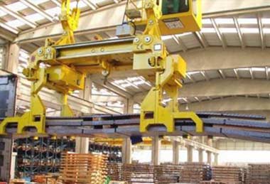 Double girder overhead crane below hook device and crane attachment- Lifting tong