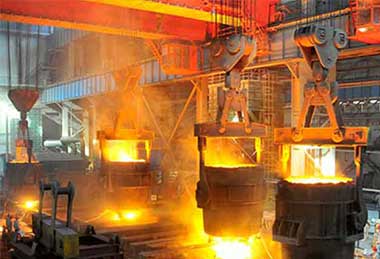 Industril gantry cranes for metal processing
