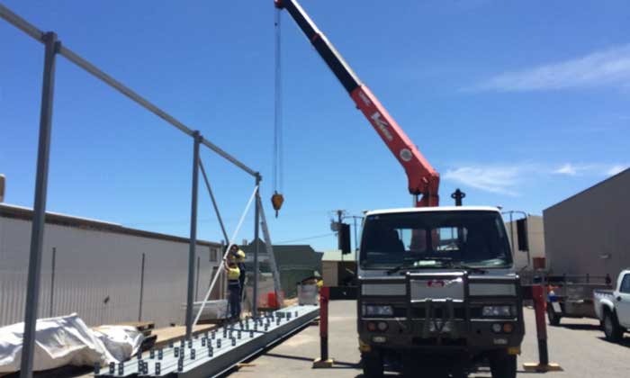 Types of Cranes for Construction: Types of Cranes for Construction: