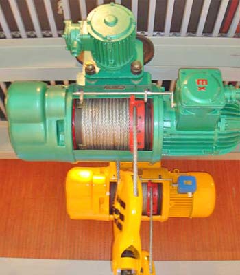 Explosion proof wire rope hoist 