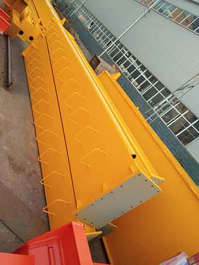 Gantry crane leg painted for sale Gabon