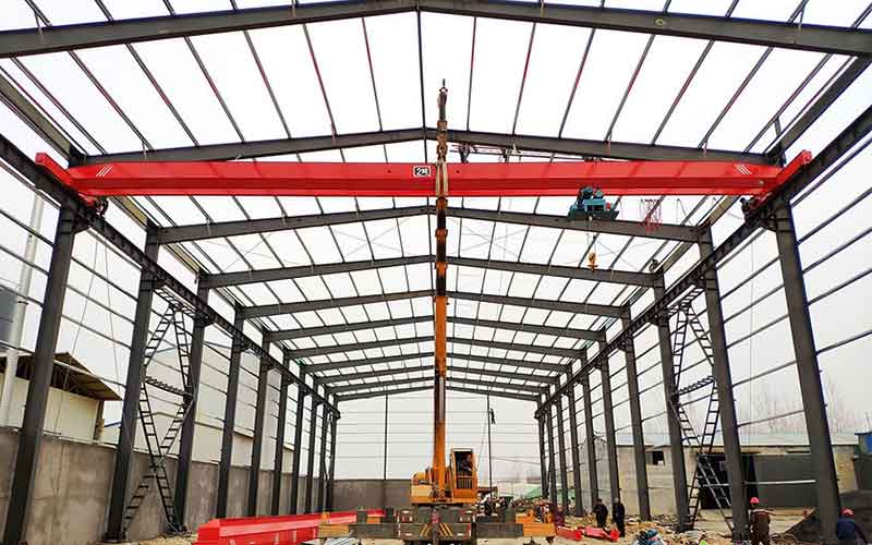 2 ton overhead crane with metalugic electric hoist for small steel manufacturing plant