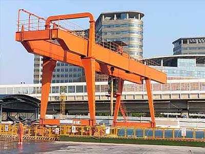 Rail-Mounted Gantry Cranes (RMGs) FOR SALE UK 