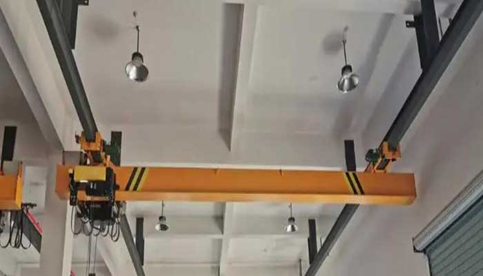 Underhung indoor bridge crane system 
