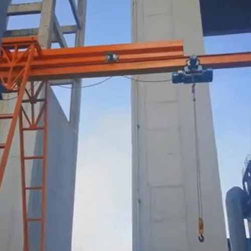 Rail travelling telesoping gantry crane / heavy duty