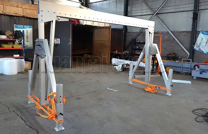Freestanding Aluminum Gantry Cranes: Freestanding Aluminum Gantry Cranes: