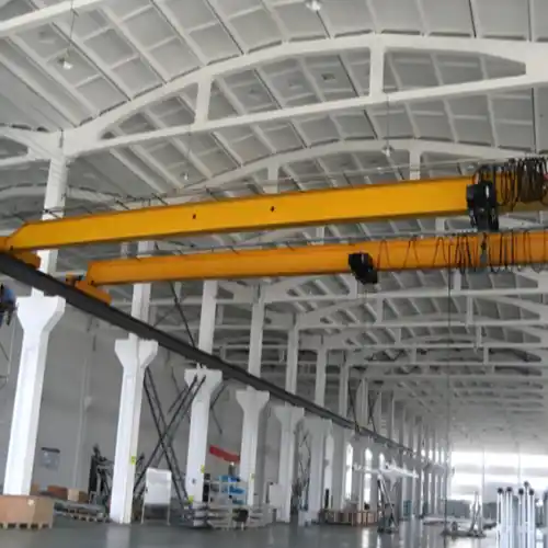 Single girder crane 5 ton installed on concrete corbel 