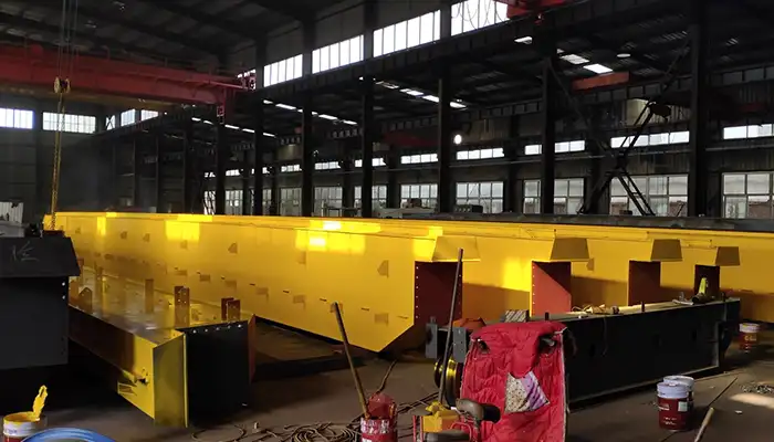 Main girder of 25 /5 ton overhead crane 