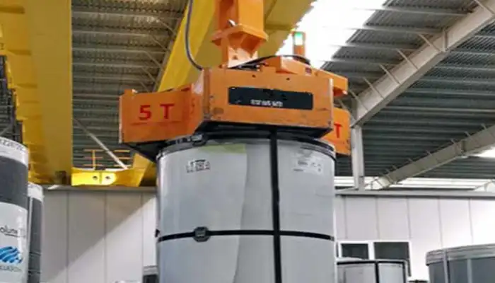 magnetic overhead crane for vertical coil handling 