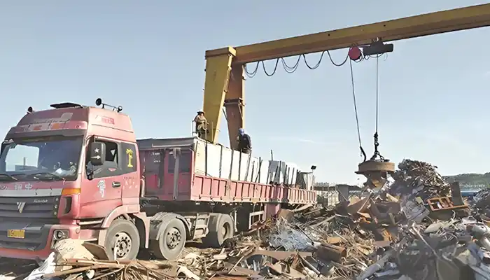 Scrap Yard Handling gantry crane