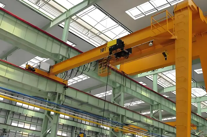 Double Girder Electric Hoist Trolley Semi-Gantry Cranes Double Girder Electric Hoist Trolley Semi-Gantry Cranes