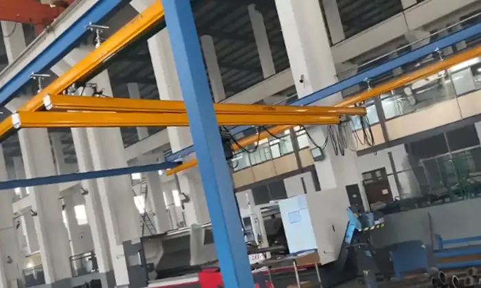 kbk crane system with telescopic cantilever 