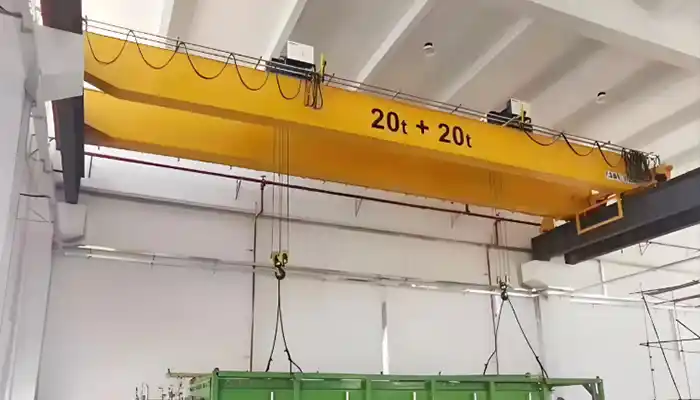 similiar double girder overhead crane with 20 ton + 20 ton double hoists for reference 