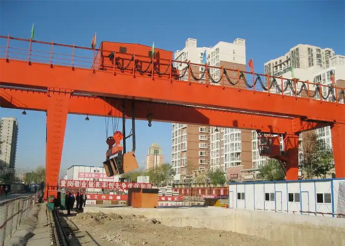 rail mounted gantry crane for soil handling 