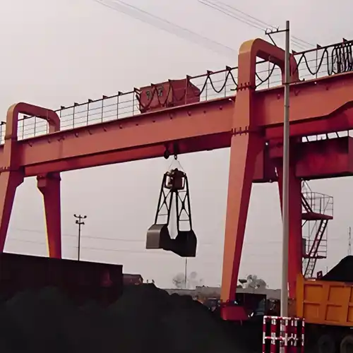 double girder goliath crane with grab bucket for truck loading 