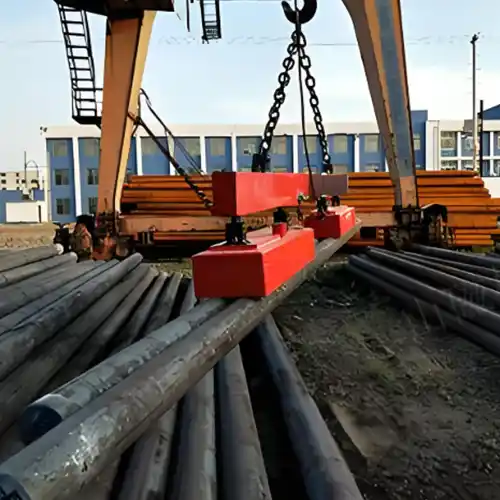 Gantry crane with lectromagnetic beam spreader for outdoor billets handling 