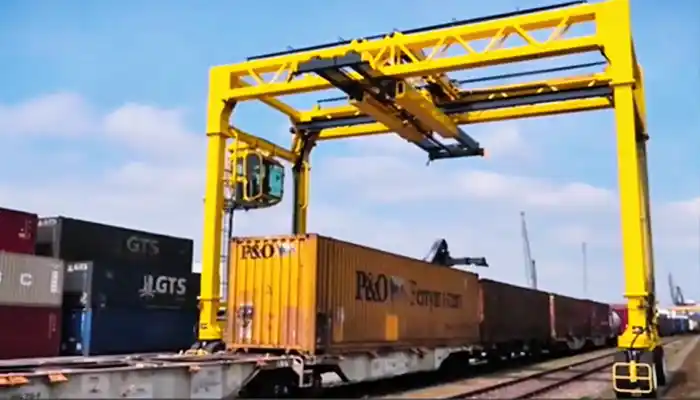 Rubber Tyred Container Cranes in Port and Rail Logistics