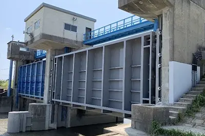 hydropower stations Monorail Crane Applications in Water-Control Infrastructure