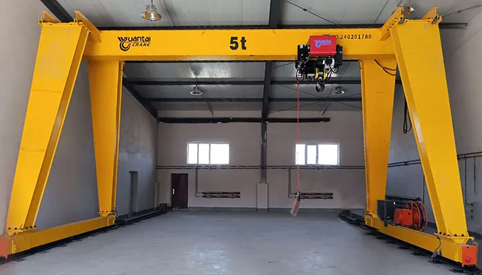 Single girder gantry crane with box girder design 
