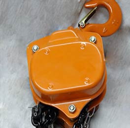 High-strength forged hooks 