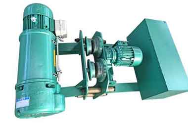 Low clearance electric wire rope hoist design