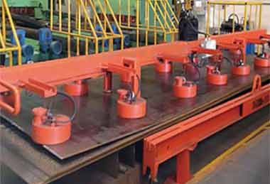 Lifting electromagnet for steel plate lifting
