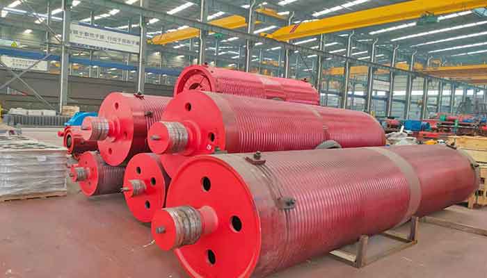 Wire rope drum