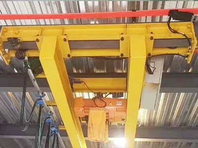 Double girdder overhead crane end carriage - Under hung crane design