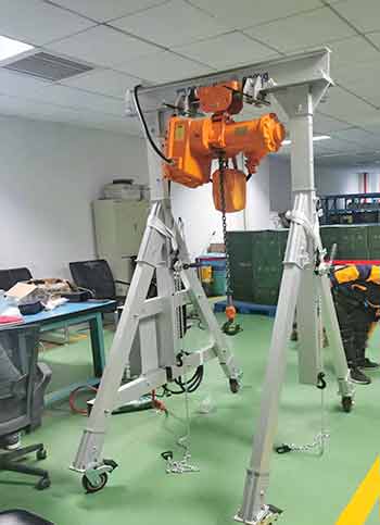 aluminum gantry hoist