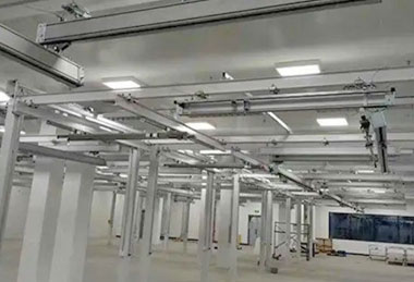 Alumn free standing crane system