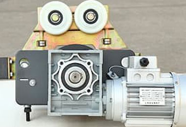 Motor -Small volume, low noise, and stable operation that can be controlled through frequency conversion