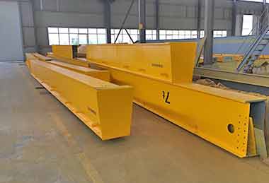 4 sets of 7 ton overhead bridge cranes 