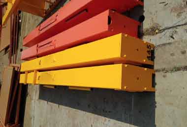 Painted end carriages of European style single girder overhead travelling crane for sale Australia