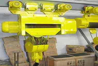 Motorized trolley travelling heavy duty wire rope hoist for single girder crane
