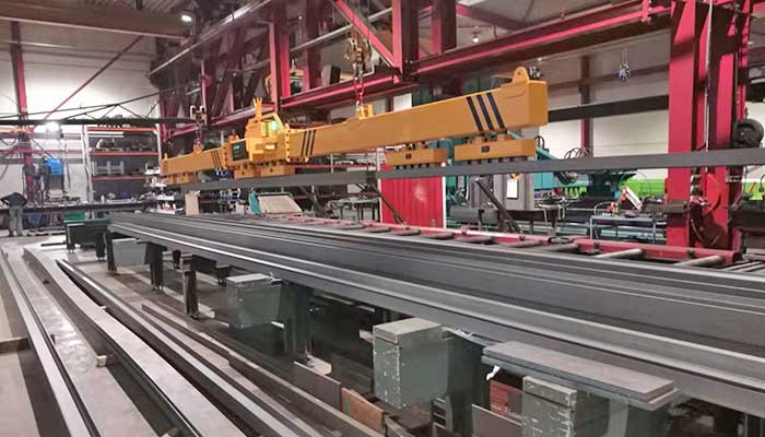 Electromagnetic beam overhead crane for steel profiles & beams handling 