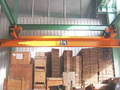 3 ton under slung bridge crane