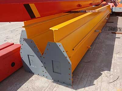 5 sets of free standing slewing jib cranes for sale Saudi Arabia