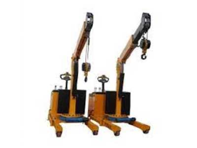 small jib crane required for material handling at subway construction site 2000kg 