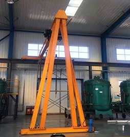 Single leg wall mounted gantry crane 