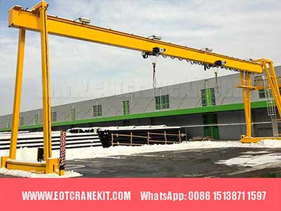 Double Hook Gantry Cranes:
