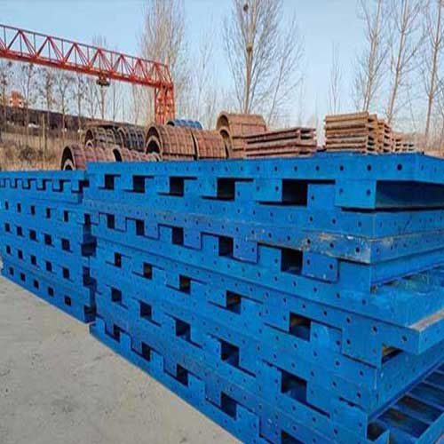 Typical Applications of Overhead Gantry Cranes in large formwork outdoor storage yard 