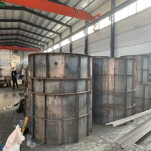 Typical Applications of Overhead Cranes in large formwork manufacturing workshops 