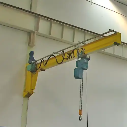 Wall-Mounted Cantilever Crane