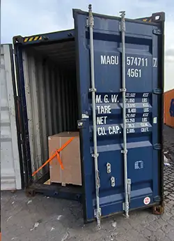 Crane kit loaded into the containers for delivery Indonesia 