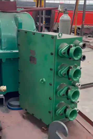 Explosion proof electrical box 