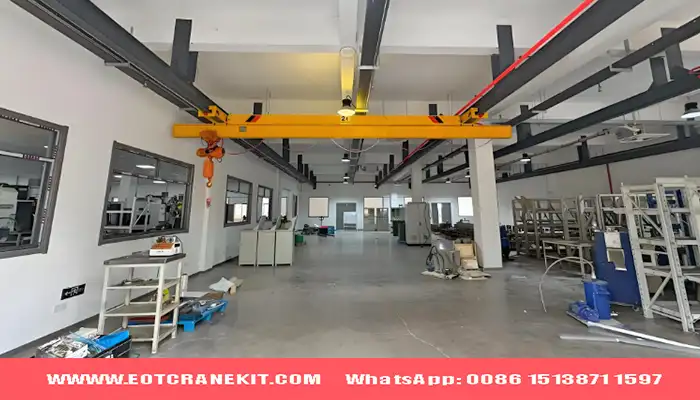 Ceiling-Mounted Bridge Crane: