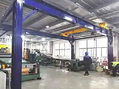  Floor mounted freestanding bridge crane for indoor use 