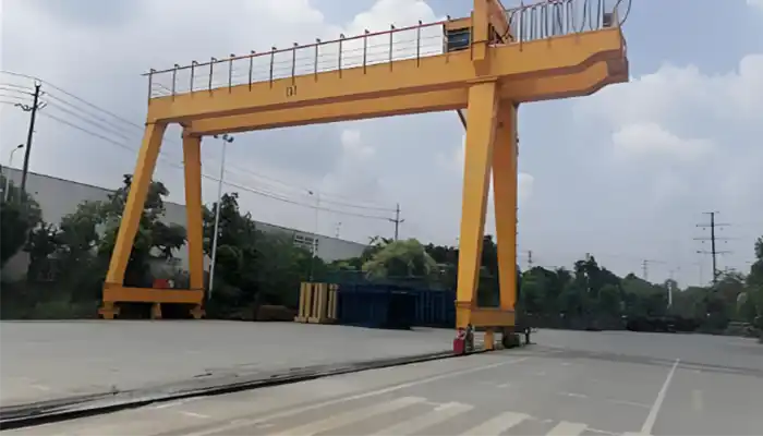 When to Choose Cantilever Gantry vs Extending Rails