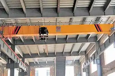 Layout Planning for CNC Plastic Workshops: Seamless EOT Crane Integration